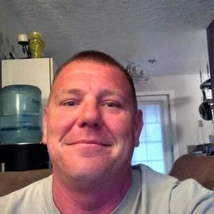 Meet your Posher, Travis